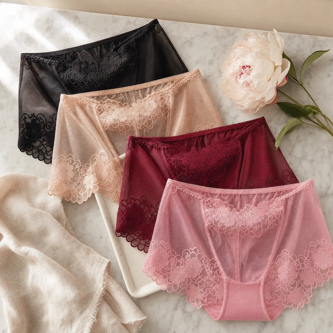 High-Waist Lace Smoothing Briefs
