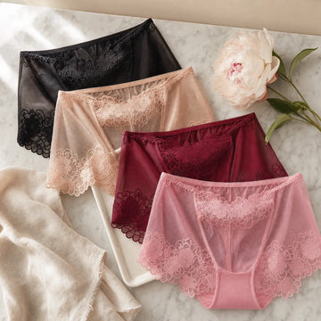 High-Waist Lace Smoothing Briefs