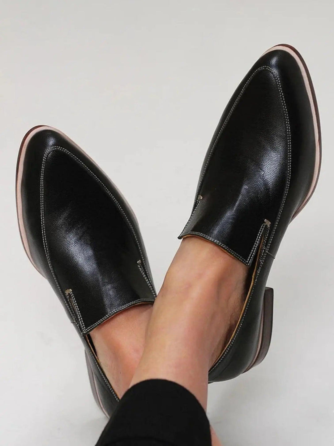 Pointed Slip-On Flats-Valenira