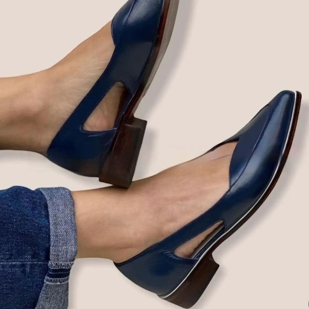 Pointed-toe Flats-Valenira