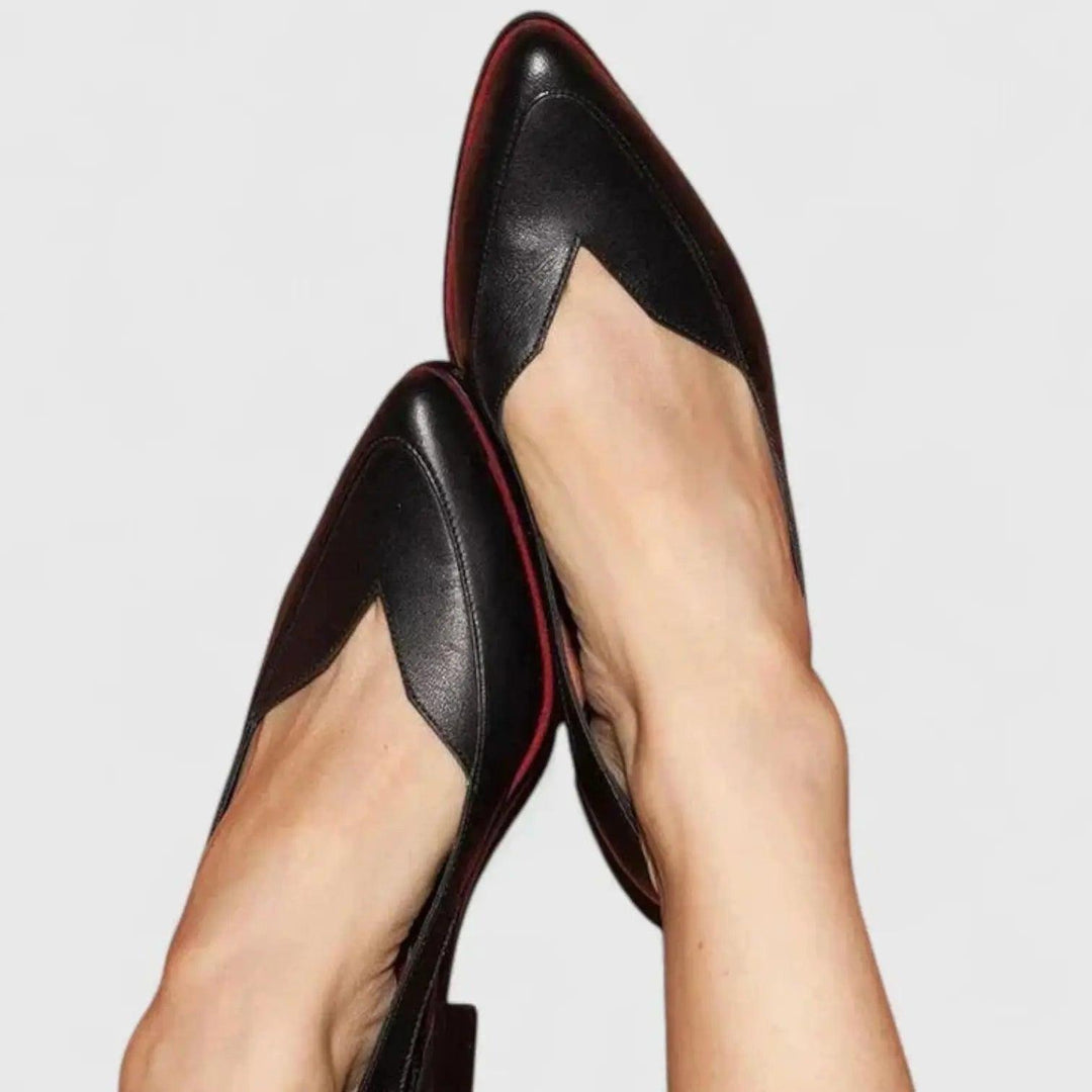 Pointed-toe Flats-Valenira