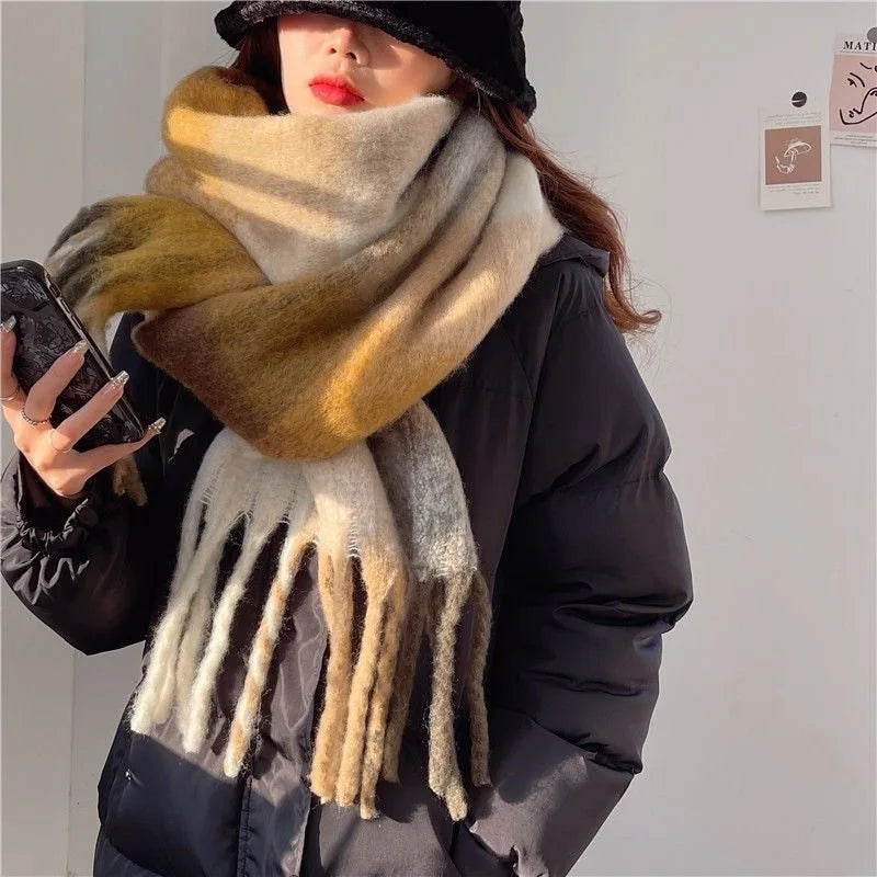 Brushed Check Scarf | Valenira