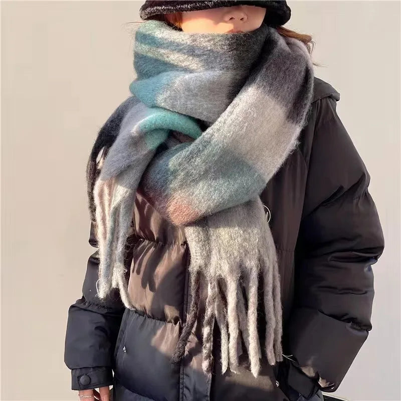 Brushed Check Scarf | Valenira