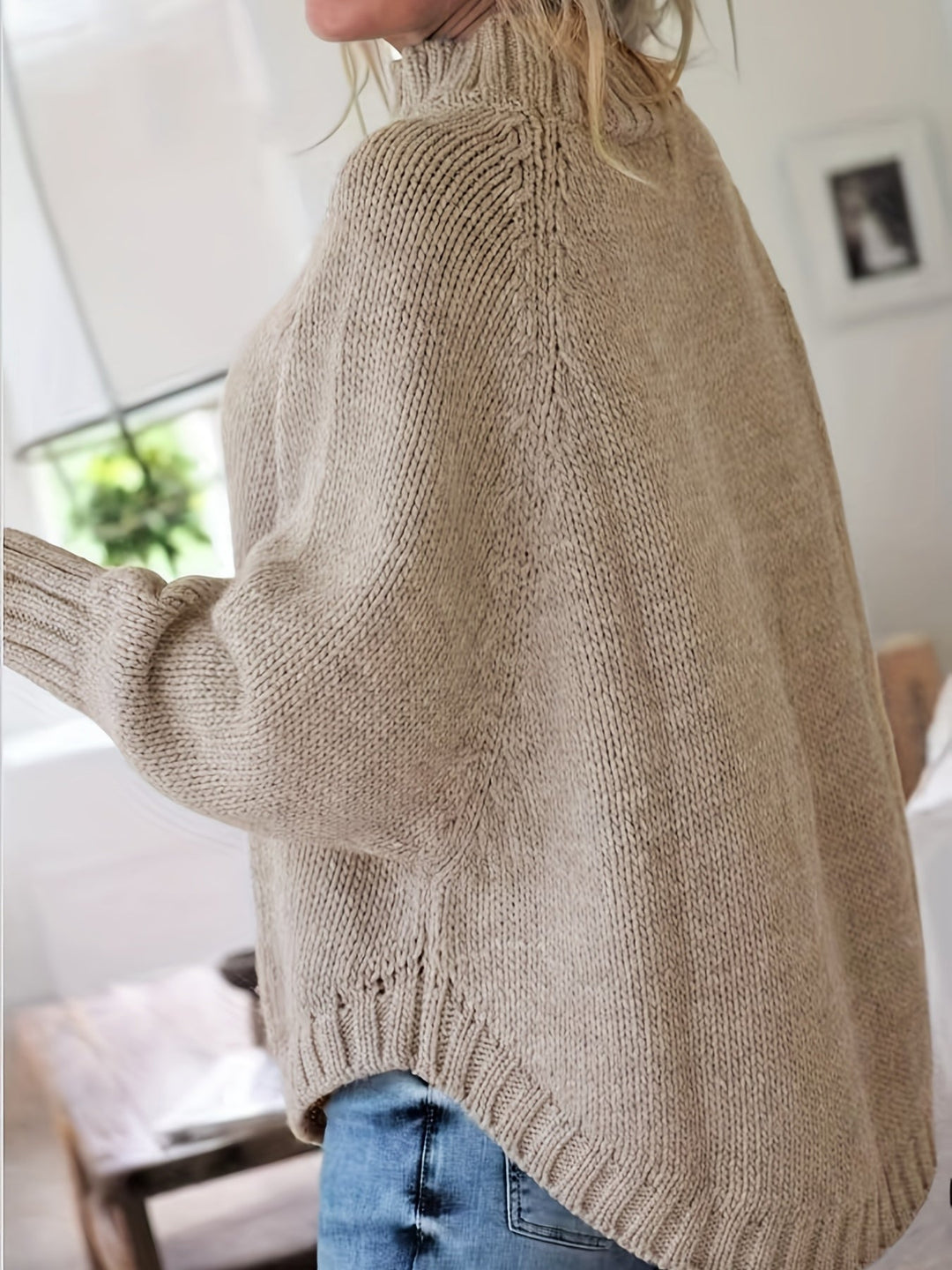 Chunky Cable Mock Neck Sweater | Valenira