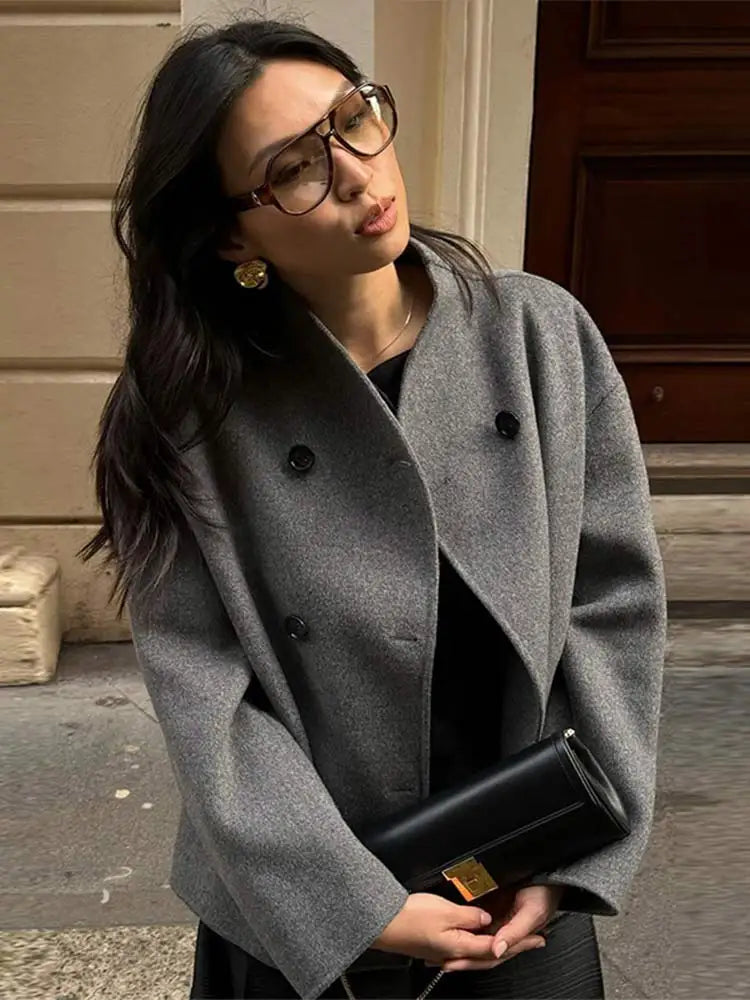 Collarless Double-Breasted Wool | Valenira