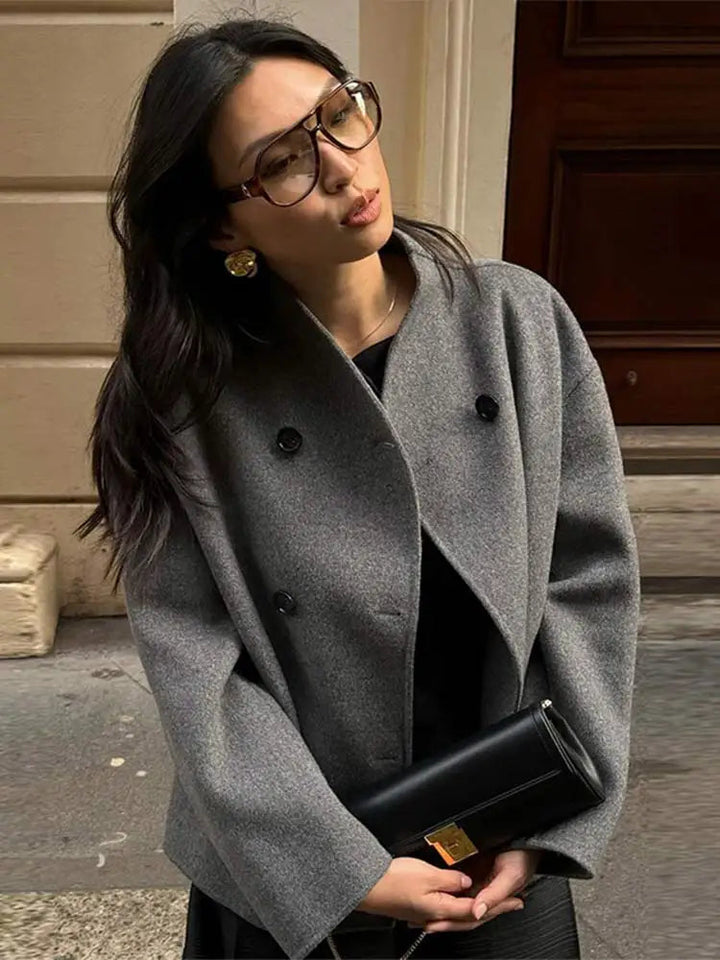 Collarless Double-Breasted Wool | Valenira