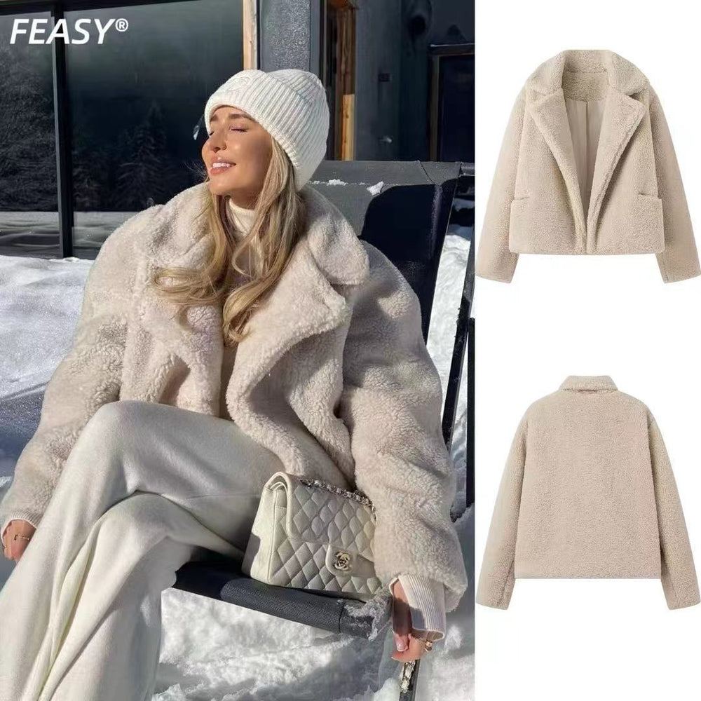 Cropped Teddy Jacket with Wide | Valenira