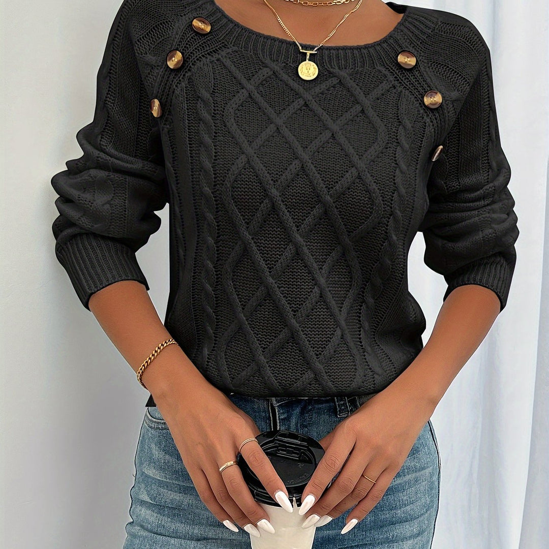 Diamond Cable Button Sweater | Valenira