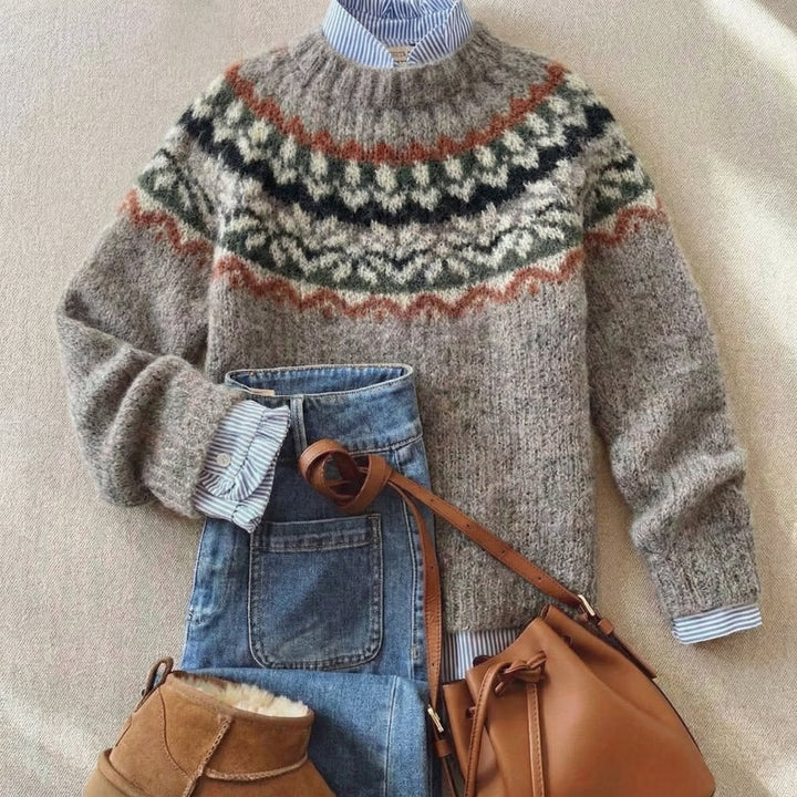 Fair Isle Yoke Sweater | Valenira