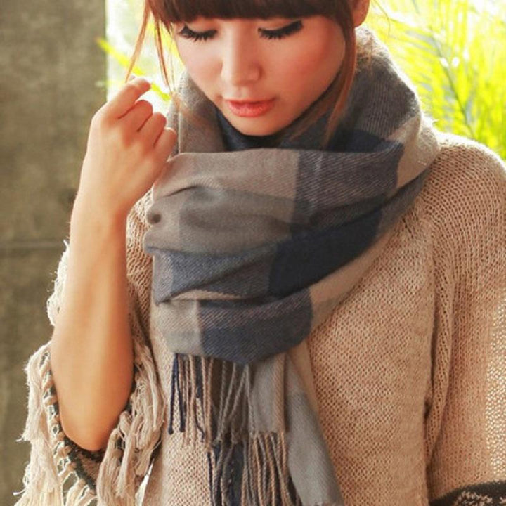 Fringed Shawl Scarf | Valenira