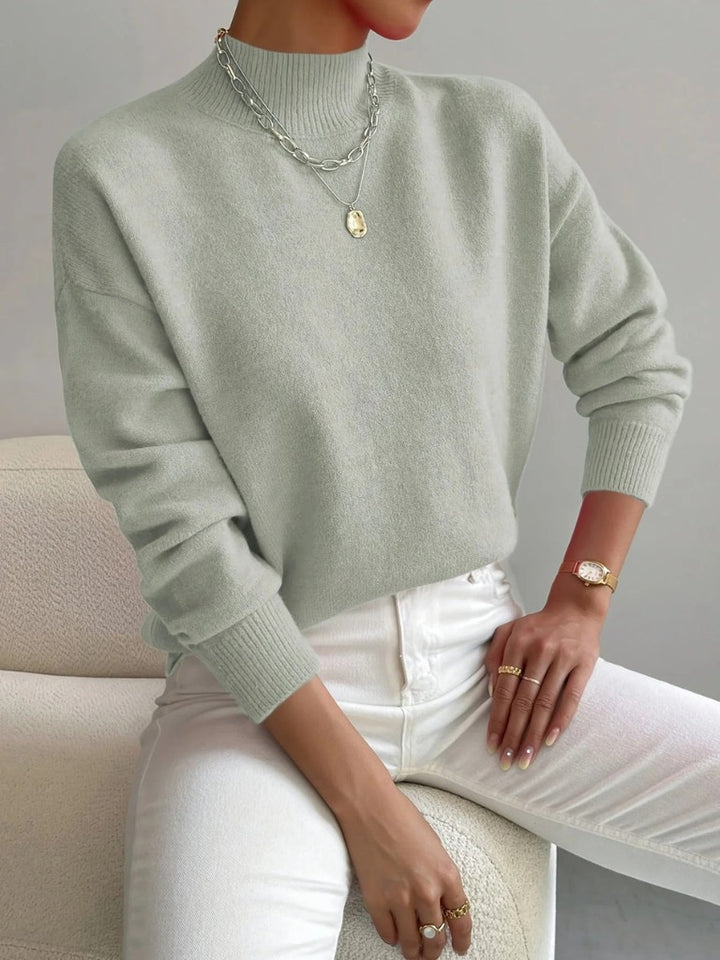 Mock Neck Knit Sweater in Green | Valenira