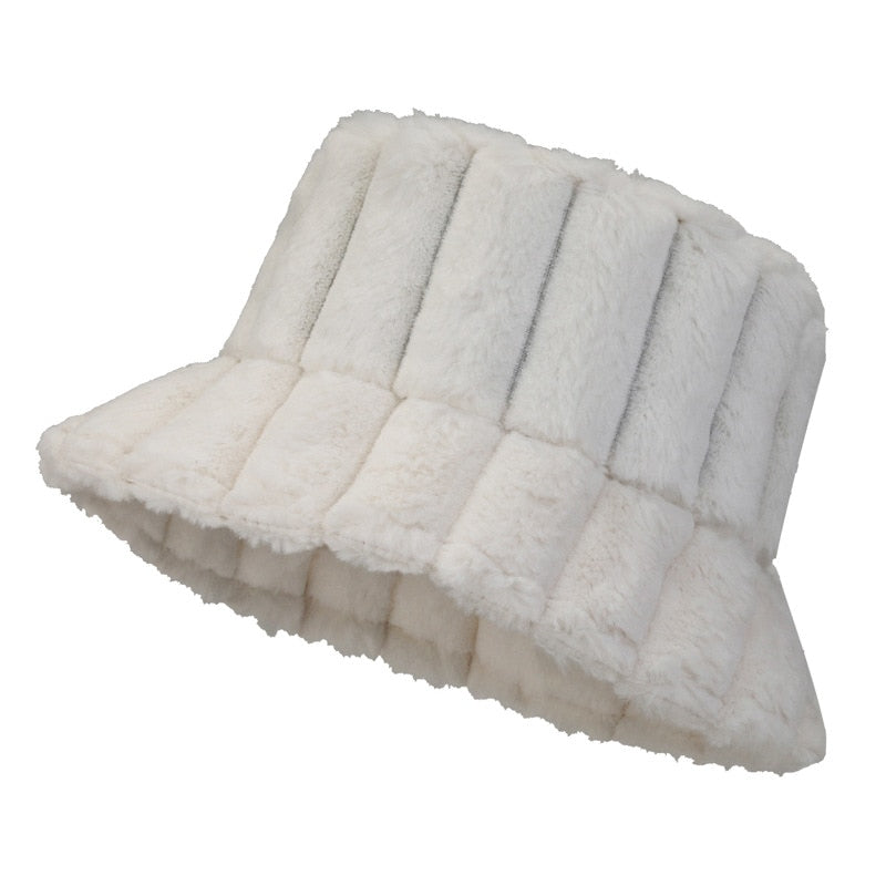Teddy Bucket Hat | Valenira