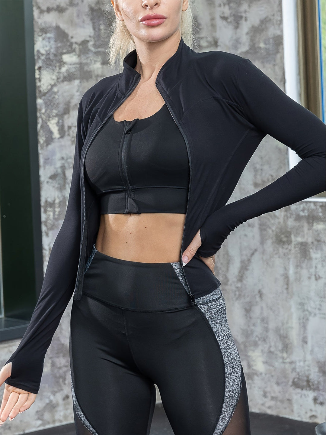 Thumbhole Zip Sports Jacket | Valenira