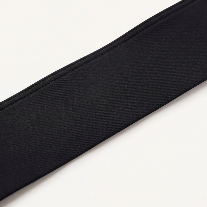Close-up of the flat black elastic underband