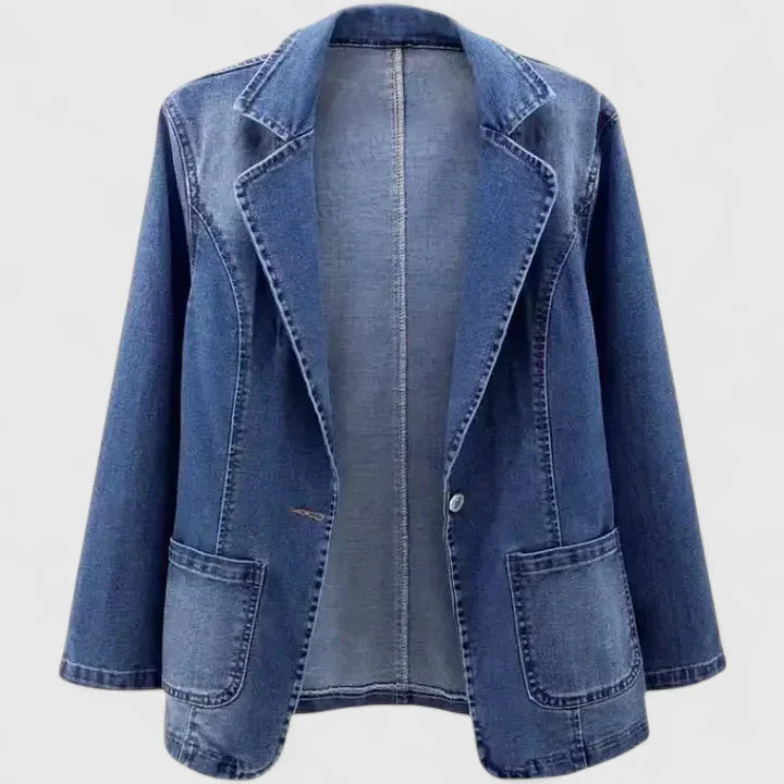 Straight cut denim jacket with notch lapels and patch pockets